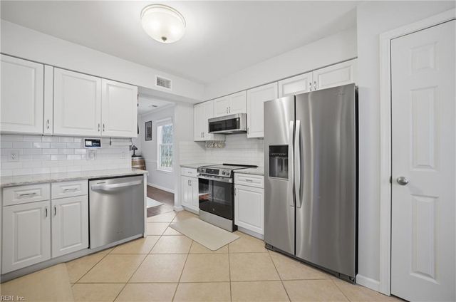 2536 Farmworth TRL, Virginia Beach, VA 23456