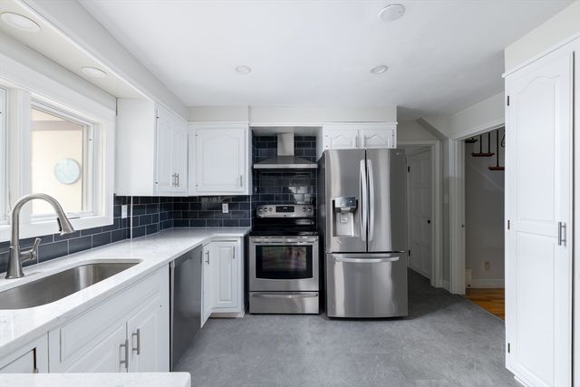 3 Old English Road, Worcester, MA 01609