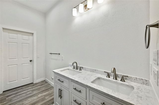 1615 White Tail, Horseshoe Bay, TX 78657