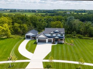 12652 Ridgedale Drive, Allendale, MI 49401
