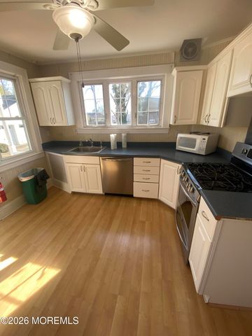 16 Hillcrest Road, Elberon, NJ 07740