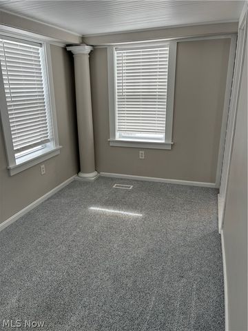 3303 E Scarborough Road, Cleveland Heights, OH 44118