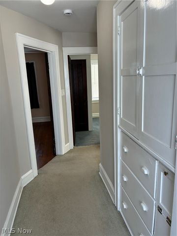 3303 E Scarborough Road, Cleveland Heights, OH 44118