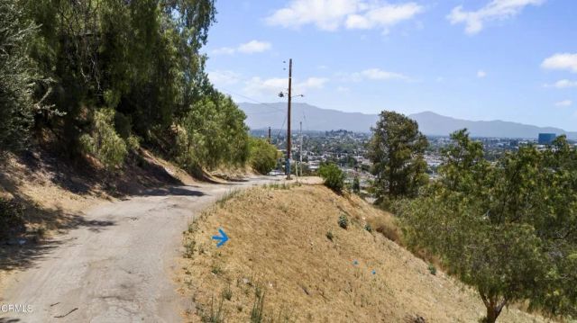 2831 Round, Los Angeles, CA 90032