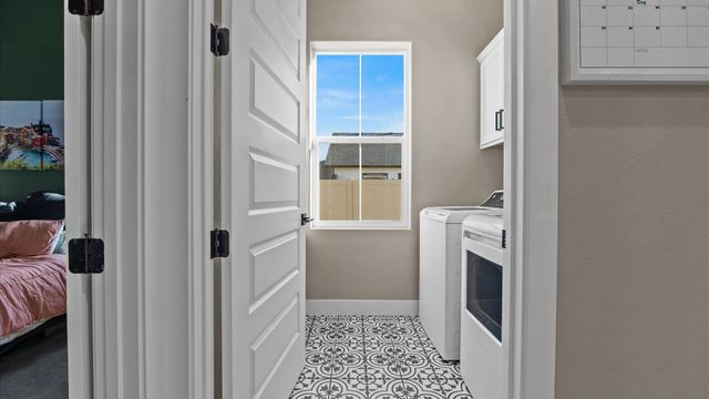 2537 Fryingpan Drive, Grand Junction, CO 81505