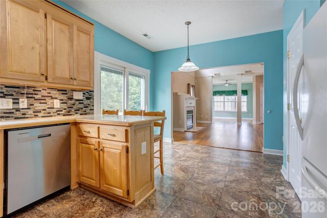 4735 Asherton Place NW, Concord, NC 28027