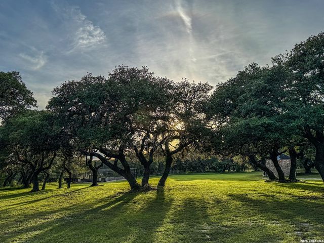 3513 N Us Highway 281, Blanco, TX 78606