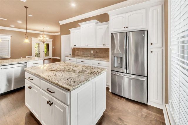 32 Cossatot Circle, Cabot, AR 72023