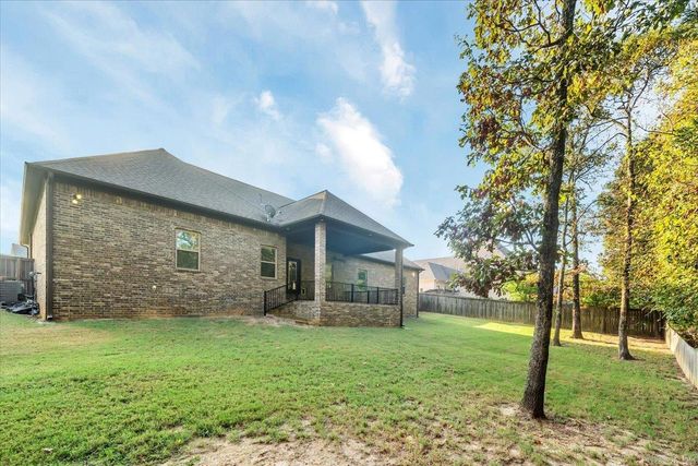 32 Cossatot Circle, Cabot, AR 72023