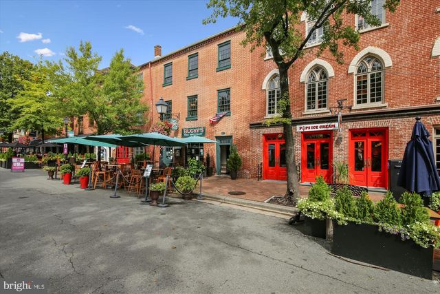 213 BUCHANAN ST, Alexandria, VA 22314