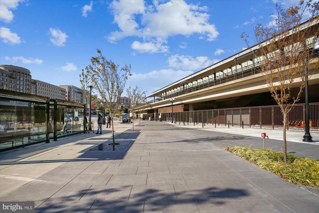 213 BUCHANAN ST, Alexandria, VA 22314