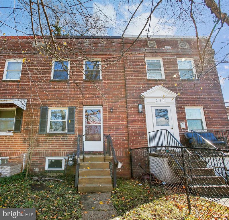 213 BUCHANAN ST, Alexandria, VA 22314