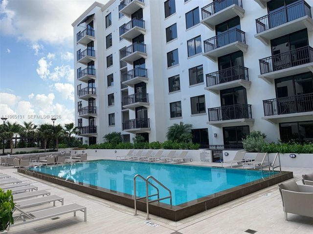 301 Altara Ave 206, Coral Gables, FL 33146