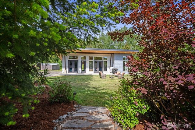 3902 Bay Road, Ferndale, WA 98248