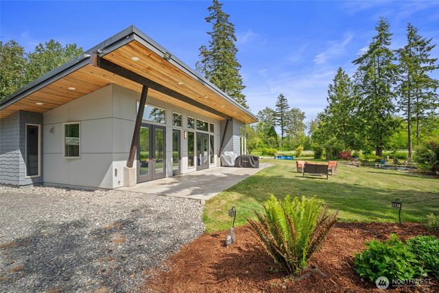 3902 Bay Road, Ferndale, WA 98248