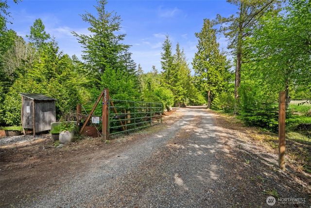 3902 Bay Road, Ferndale, WA 98248