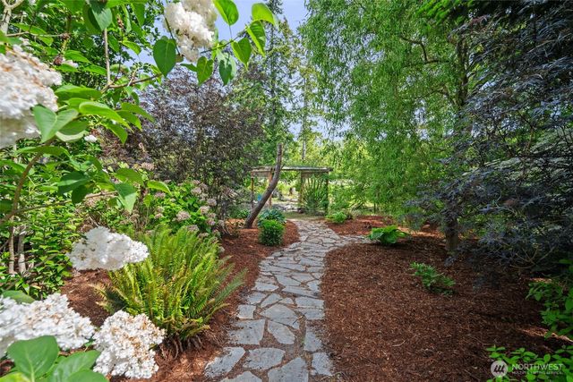 3902 Bay Road, Ferndale, WA 98248