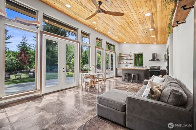 3902 Bay Road, Ferndale, WA 98248