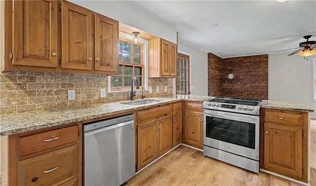 6241 Brookfield Drive, Murrayville, GA 30564