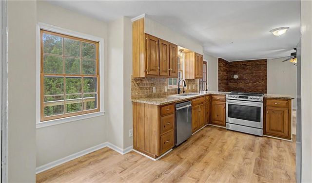 6241 Brookfield Drive, Murrayville, GA 30564