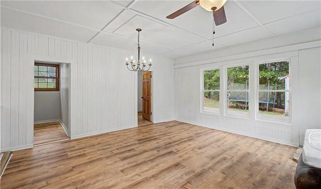 6241 Brookfield Drive, Murrayville, GA 30564