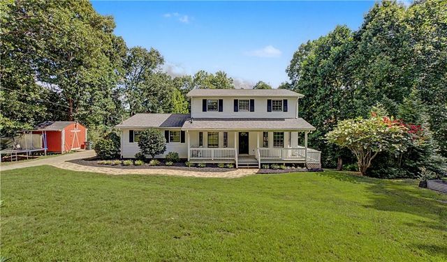 6241 Brookfield Drive, Murrayville, GA 30564