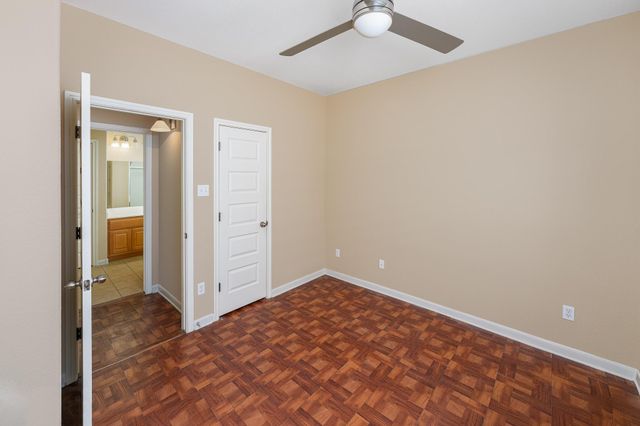 2829 Saville LOOP 17C, Austin, TX 78741