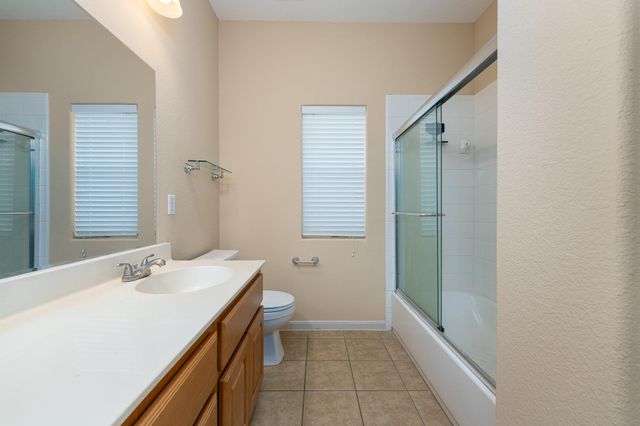 2829 Saville LOOP 17C, Austin, TX 78741