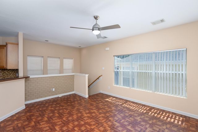 2829 Saville LOOP 17C, Austin, TX 78741