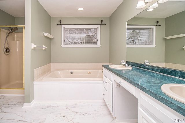 8251 Kirkville Road, Manlius, NY 13082