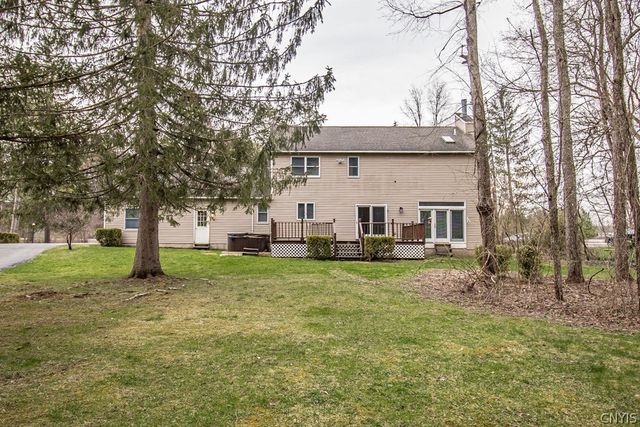 8251 Kirkville Road, Manlius, NY 13082