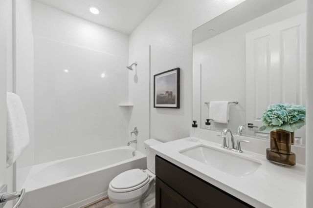 692 Amalfi Loop, Milpitas, CA 95035