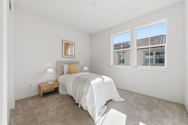 692 Amalfi Loop, Milpitas, CA 95035