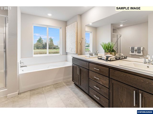 2682 Mt Saint Helens Av SE, Salem, OR 97302