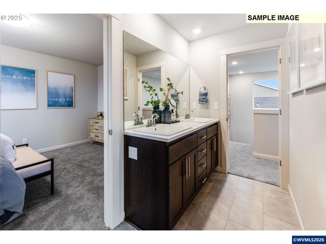 2682 Mt Saint Helens Av SE, Salem, OR 97302