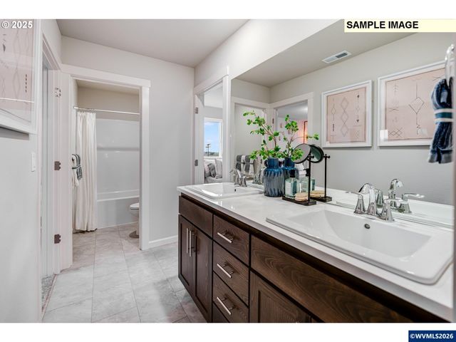 2682 Mt Saint Helens Av SE, Salem, OR 97302