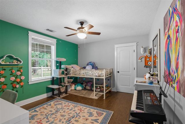 405 Dove Lane, Leesville, LA 71446