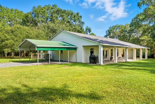 405 Dove Lane, Leesville, LA 71446