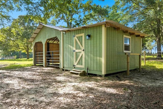 405 Dove Lane, Leesville, LA 71446