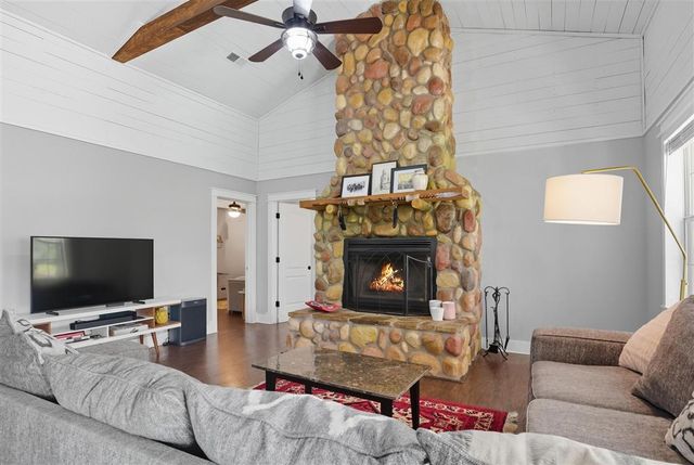 405 Dove Lane, Leesville, LA 71446