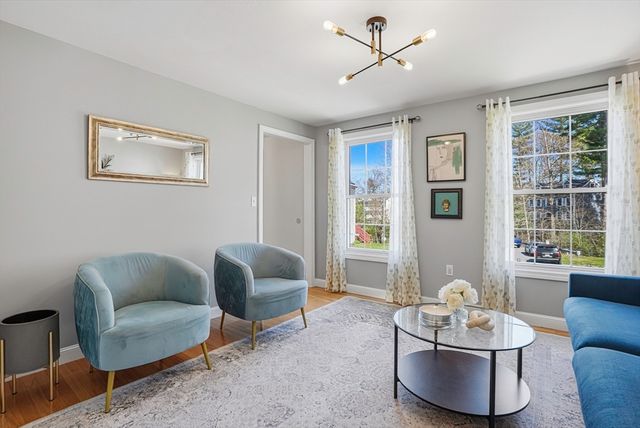 41 Nile St 41, Billerica, MA 01821