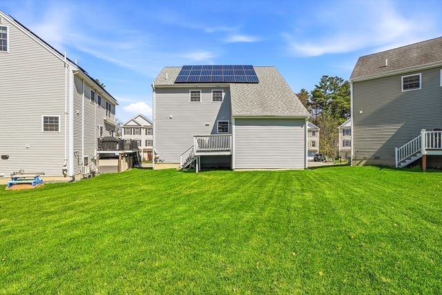 41 Nile St 41, Billerica, MA 01821