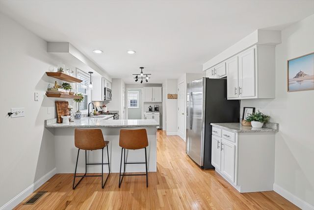 41 Nile St 41, Billerica, MA 01821