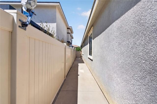 31280 Whistling Acres, Temecula, CA 92591