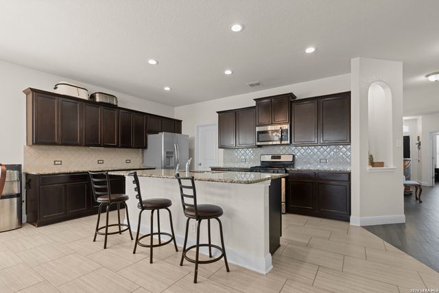 15143 Field Sparrow, San Antonio, TX 78253