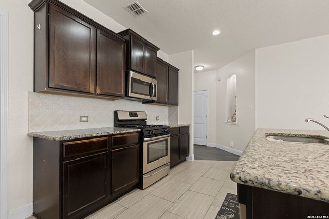 15143 Field Sparrow, San Antonio, TX 78253