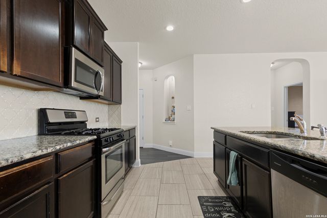 15143 Field Sparrow, San Antonio, TX 78253