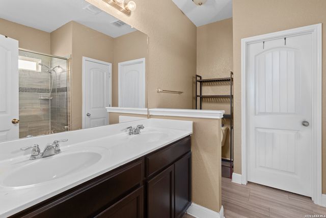 15143 Field Sparrow, San Antonio, TX 78253