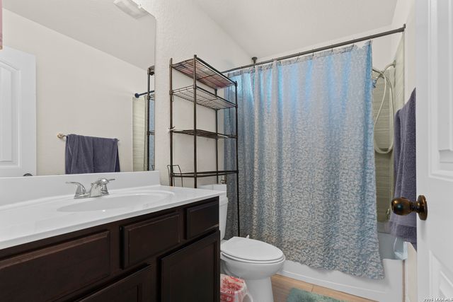 15143 Field Sparrow, San Antonio, TX 78253