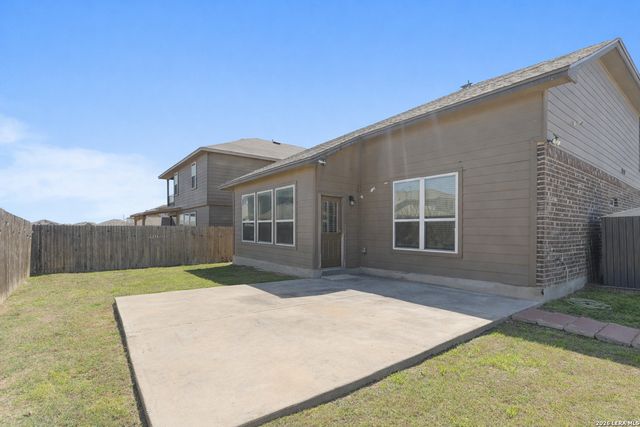 15143 Field Sparrow, San Antonio, TX 78253